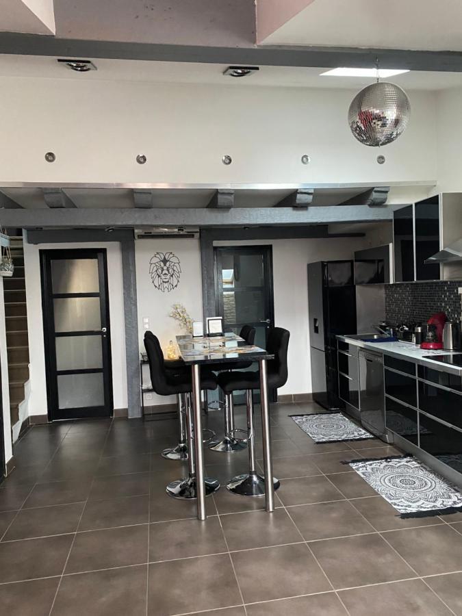 Appart En Duplex Climatise Coeur De Ville Périgueux Exterior foto