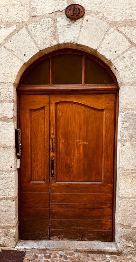 Appart En Duplex Climatise Coeur De Ville Périgueux Exterior foto