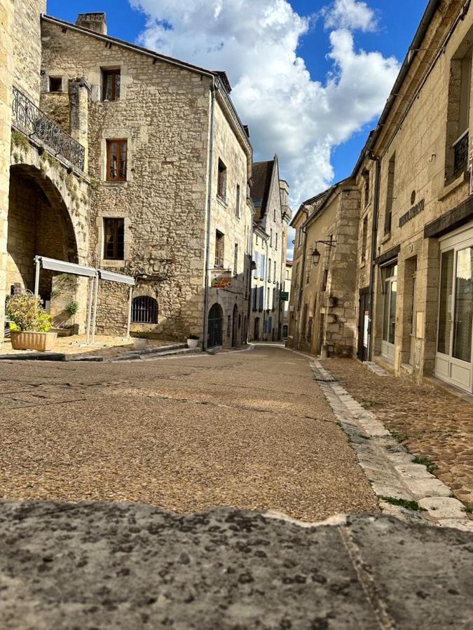 Appart En Duplex Climatise Coeur De Ville Périgueux Exterior foto